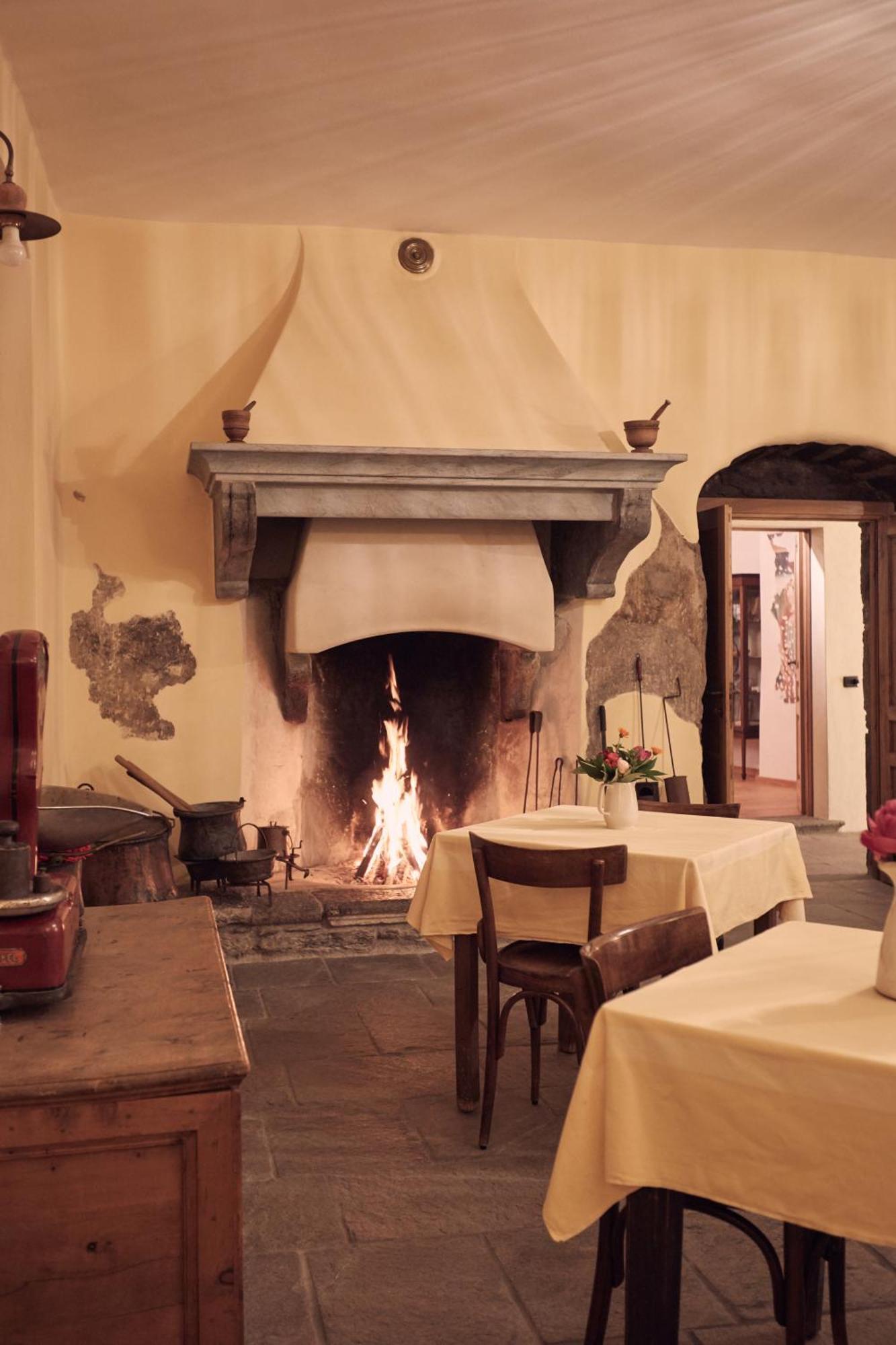 Bed and Breakfast Le Corti Dei Sassi Berbenno di Valtellina Zewnętrze zdjęcie